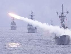 Korsanları NATO gemileri yakaladı